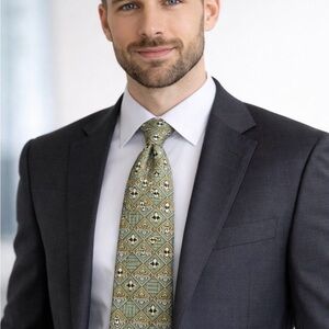 Vintage Woodward 100% Silk Elegant Geometric Patterned Tie in Green and Gold